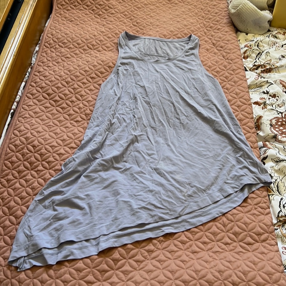 Lululemon shirt